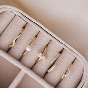 taudrey five golden rings bundle by kelly saks 